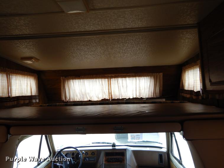 image for item EO9670 1983 Chevrolet G30 RV