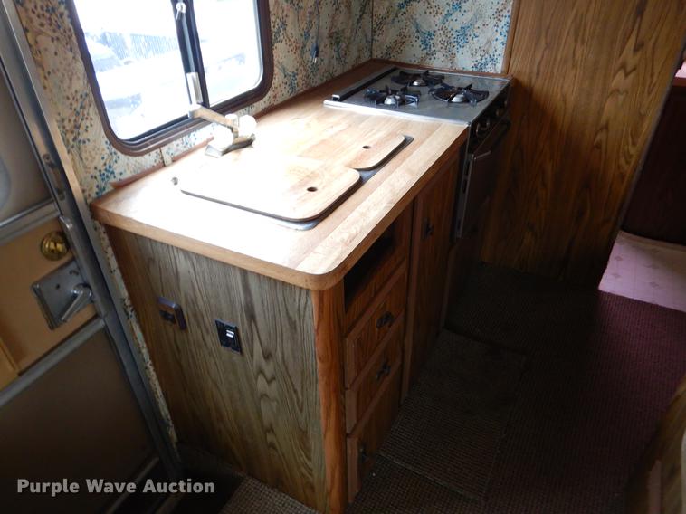 image for item EO9670 1983 Chevrolet G30 RV