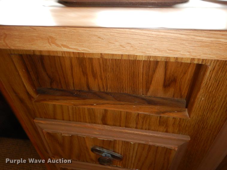 image for item EO9670 1983 Chevrolet G30 RV