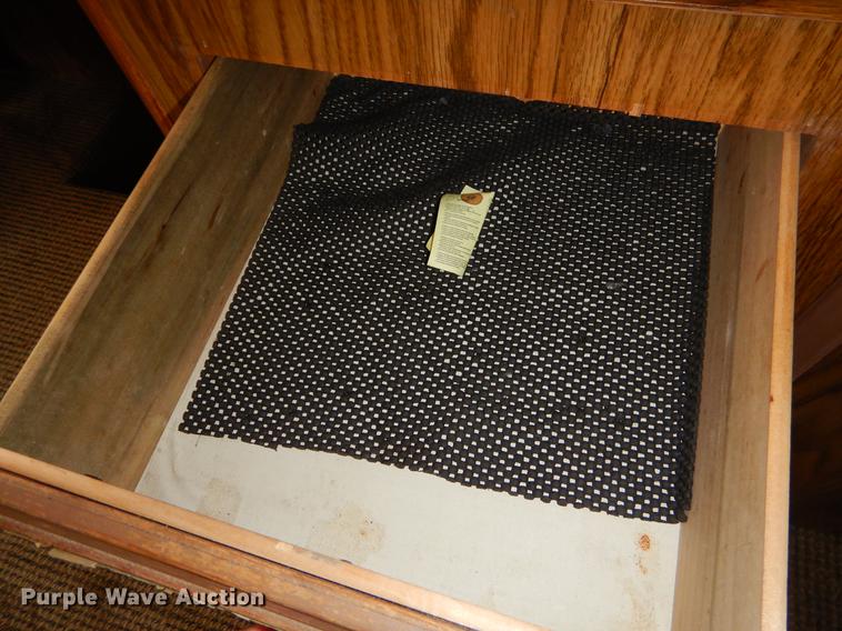 image for item EO9670 1983 Chevrolet G30 RV