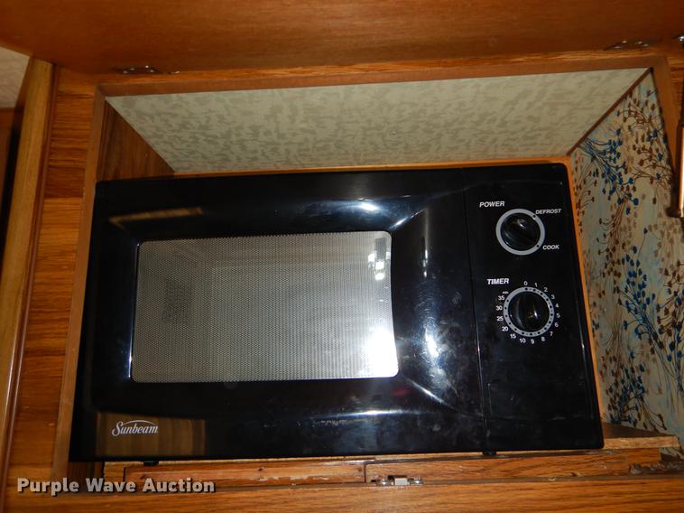 image for item EO9670 1983 Chevrolet G30 RV