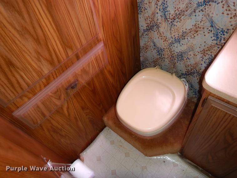 image for item EO9670 1983 Chevrolet G30 RV