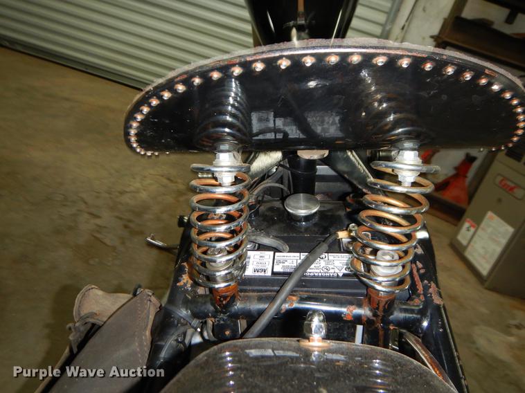 image for item EO9671 2011 Asse motorcycle