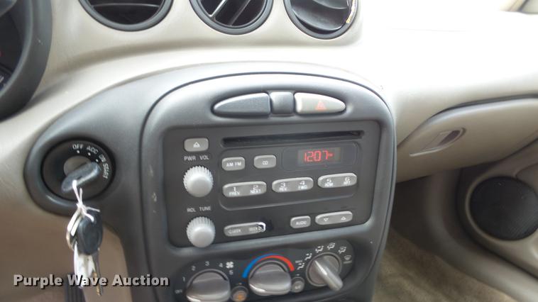 image for item ES9438 2004 Pontiac Grand AM