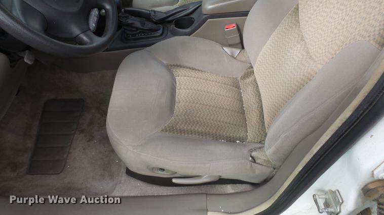 image for item ES9438 2004 Pontiac Grand AM