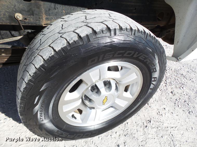 image for item FB9508 2009 Chevrolet Silverado 2500HD Crew Cab pickup truck