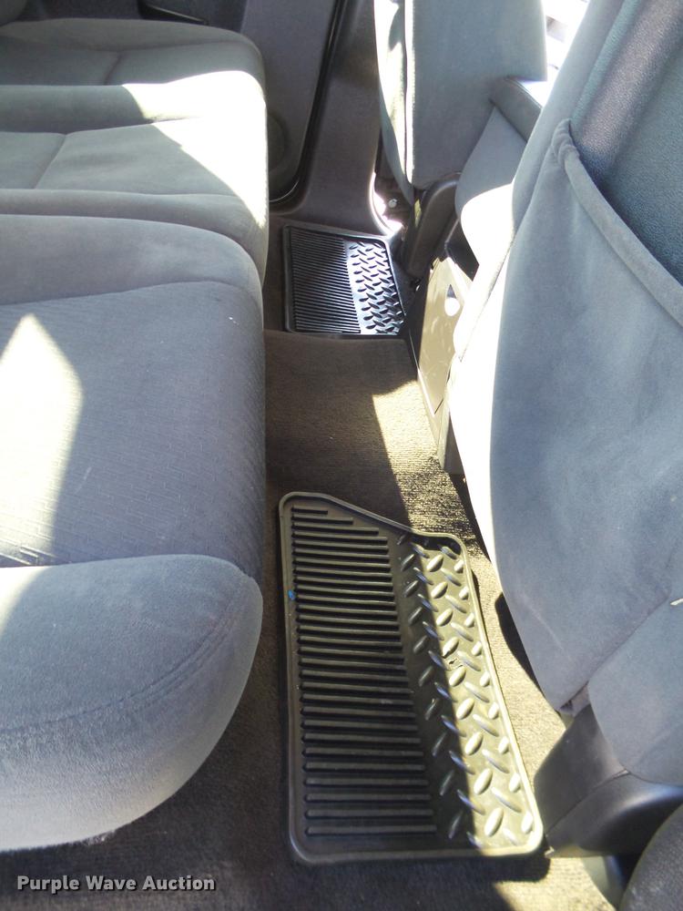 image for item FB9508 2009 Chevrolet Silverado 2500HD Crew Cab pickup truck