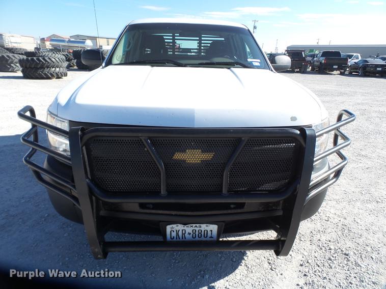 image for item FB9509 2013 Chevrolet Silverado 1500 Ext. Cab pickup truck