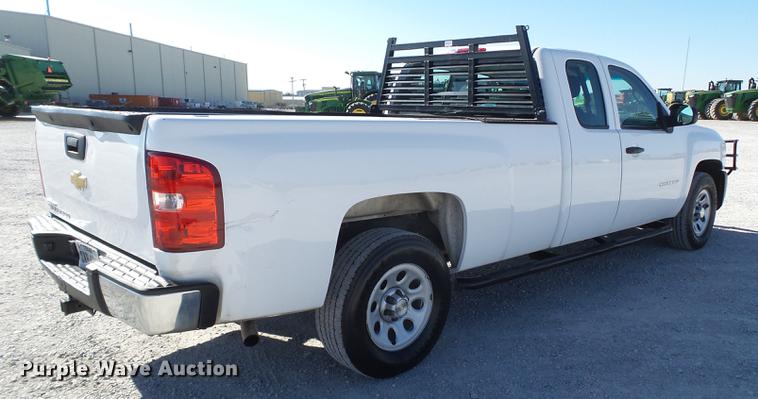 image for item FB9509 2013 Chevrolet Silverado 1500 Ext. Cab pickup truck