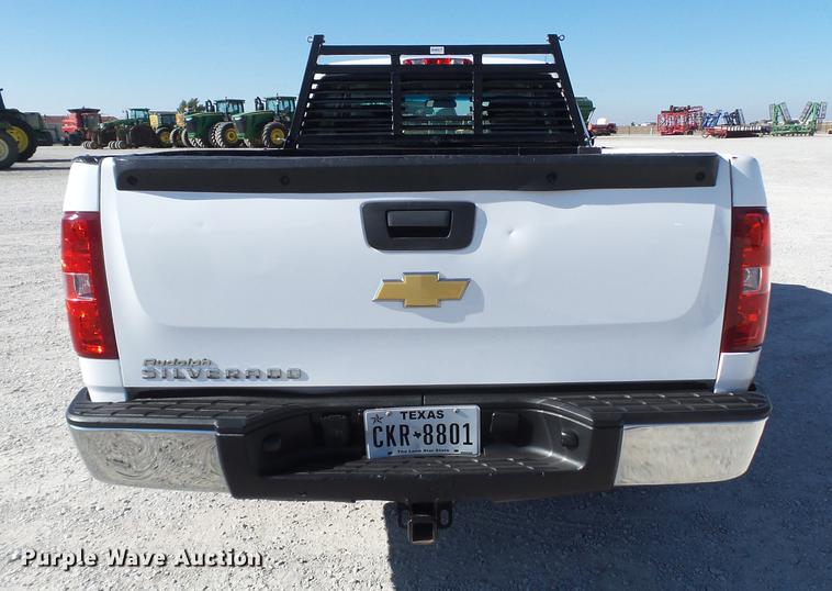 image for item FB9509 2013 Chevrolet Silverado 1500 Ext. Cab pickup truck