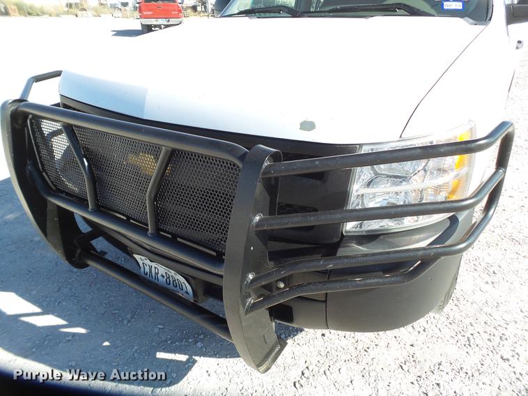 image for item FB9509 2013 Chevrolet Silverado 1500 Ext. Cab pickup truck
