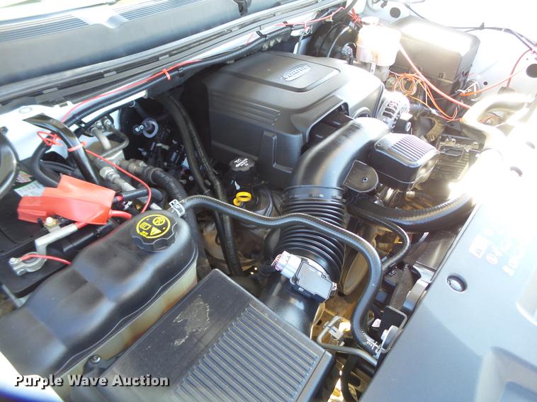 image for item FB9509 2013 Chevrolet Silverado 1500 Ext. Cab pickup truck