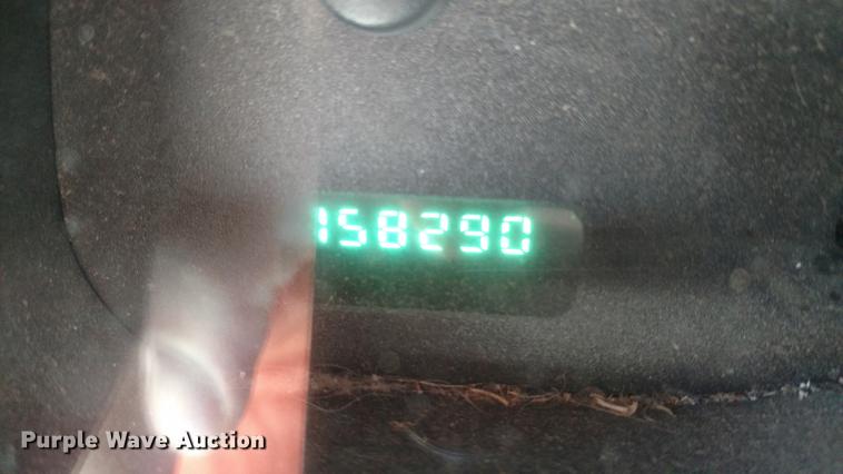 image for item L5709 2000 Dodge Ram 1500 pickup truck