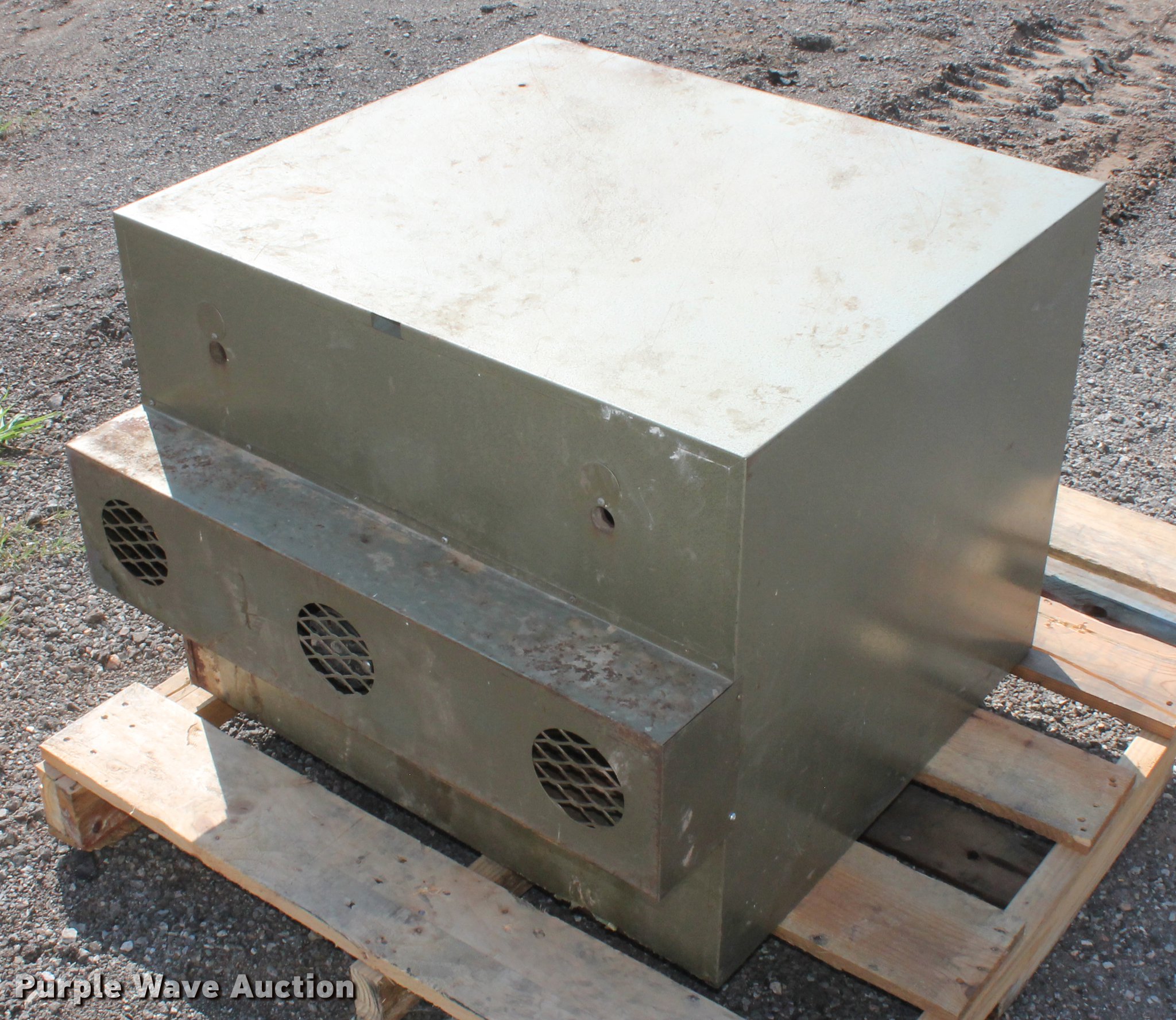 Quincy Lab 21350 mechanical bench convection oven in Edmond, OK Item FE9526 sold Purple Wave