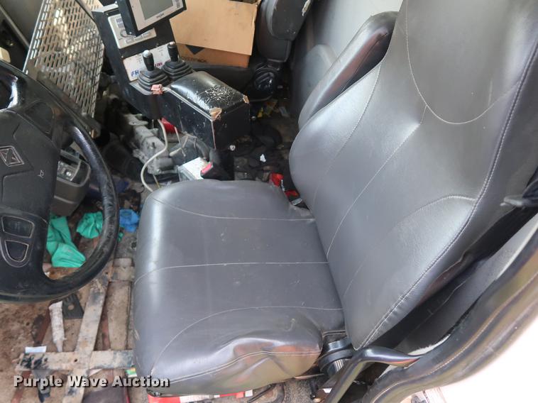 image for item BW9218 2012 International WorkStar 7500 dump truck