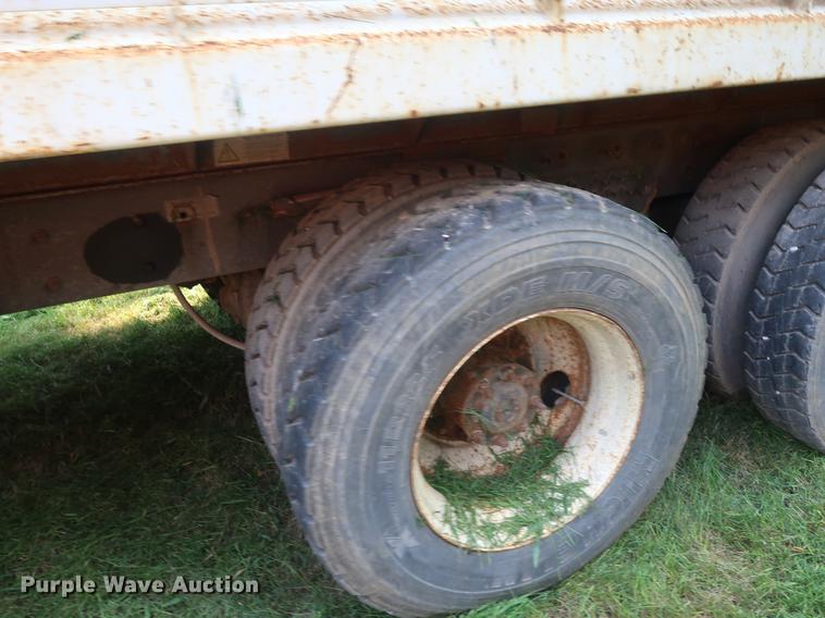 image for item BW9218 2012 International WorkStar 7500 dump truck
