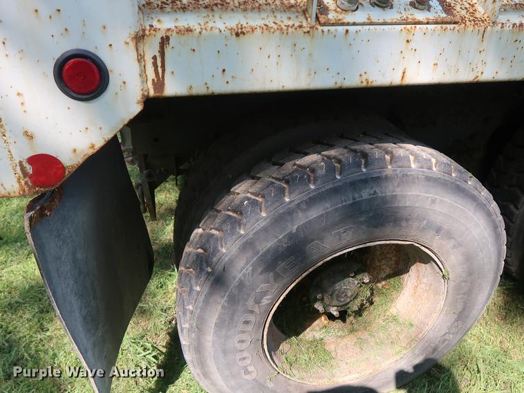 image for item BW9218 2012 International WorkStar 7500 dump truck