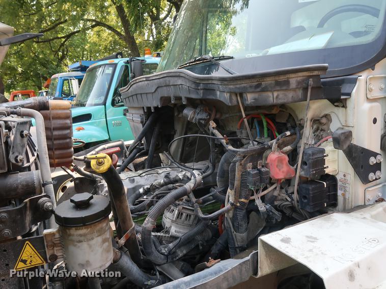 image for item BW9218 2012 International WorkStar 7500 dump truck