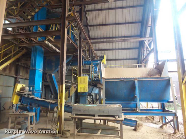 image for item DB7041 Basic Machinery Co Pulv-O-Pactor F624-3-2 clay grinding system