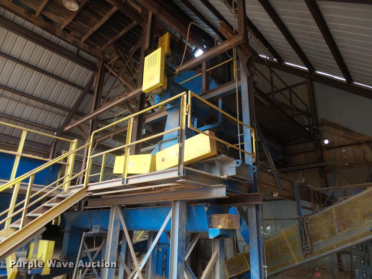 image for item DB7041 Basic Machinery Co Pulv-O-Pactor F624-3-2 clay grinding system