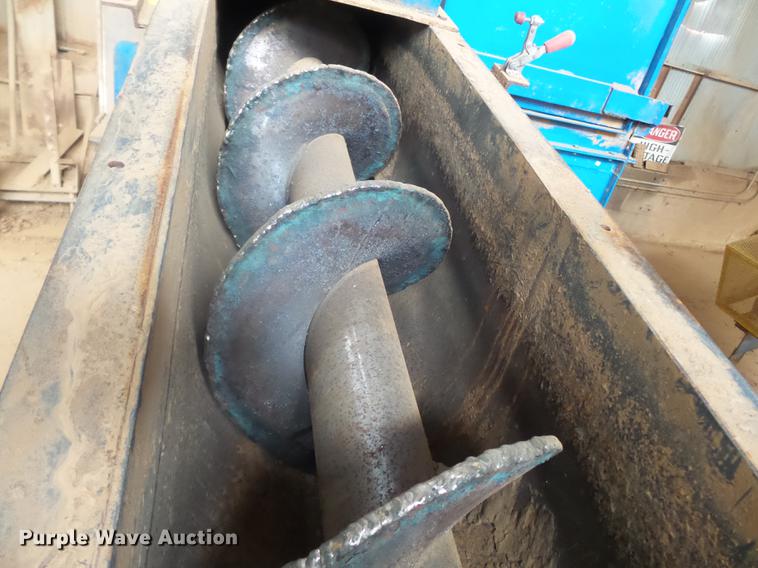 image for item DB7041 Basic Machinery Co Pulv-O-Pactor F624-3-2 clay grinding system