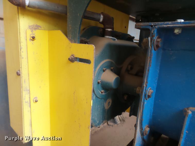 image for item DB7041 Basic Machinery Co Pulv-O-Pactor F624-3-2 clay grinding system