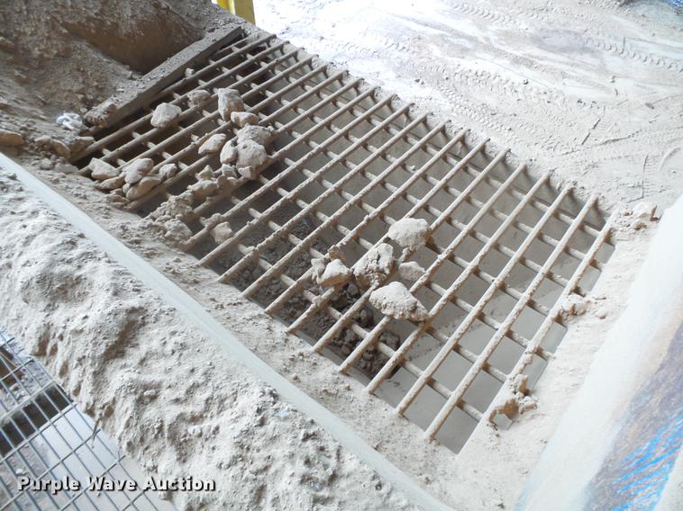 image for item DB7041 Basic Machinery Co Pulv-O-Pactor F624-3-2 clay grinding system