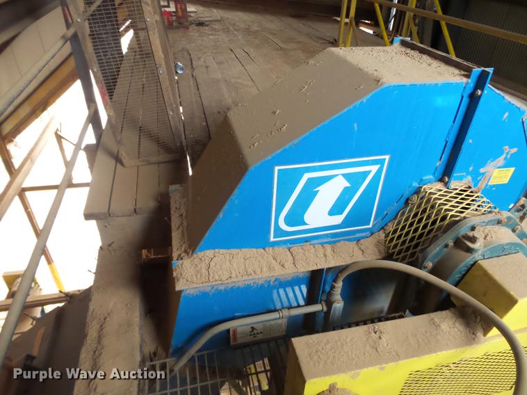 image for item DB7041 Basic Machinery Co Pulv-O-Pactor F624-3-2 clay grinding system