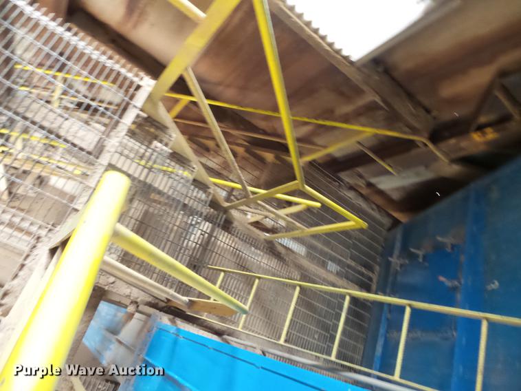 image for item DB7041 Basic Machinery Co Pulv-O-Pactor F624-3-2 clay grinding system