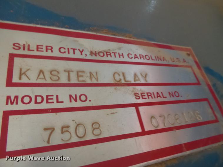 image for item DB7041 Basic Machinery Co Pulv-O-Pactor F624-3-2 clay grinding system