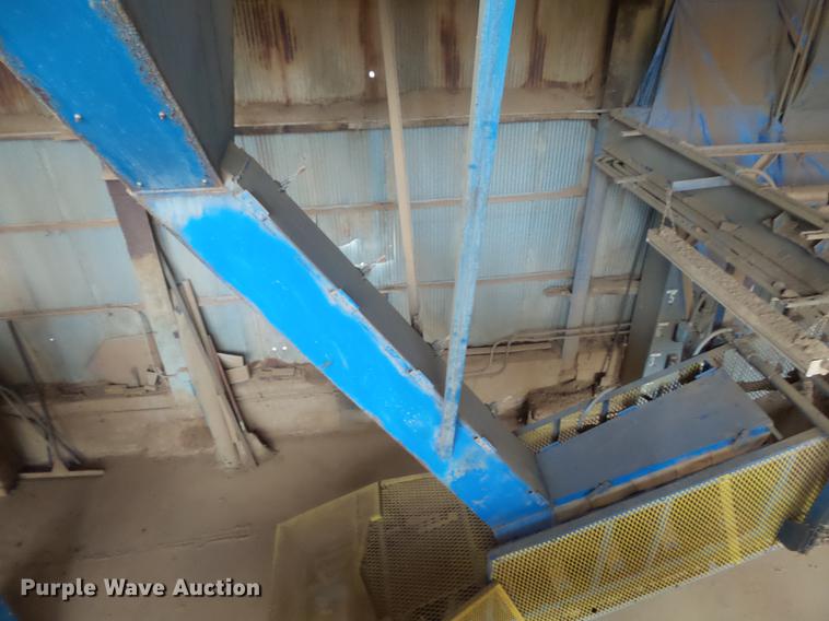 image for item DB7041 Basic Machinery Co Pulv-O-Pactor F624-3-2 clay grinding system