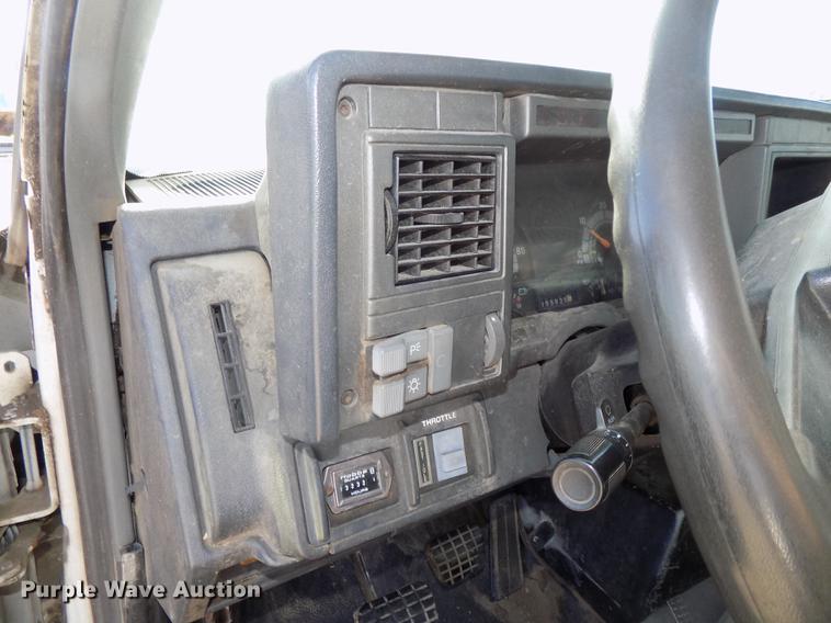 image for item DB8515 1997 GMC C7500 bucket truck