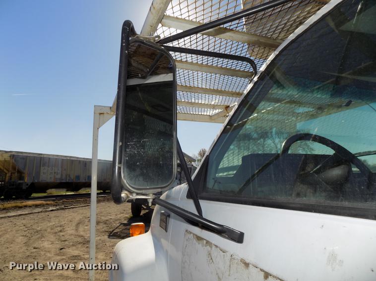 image for item DB8515 1997 GMC C7500 bucket truck