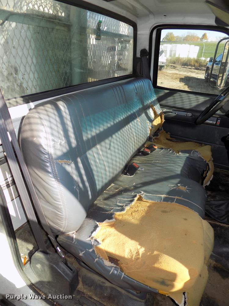 image for item DB8515 1997 GMC C7500 bucket truck