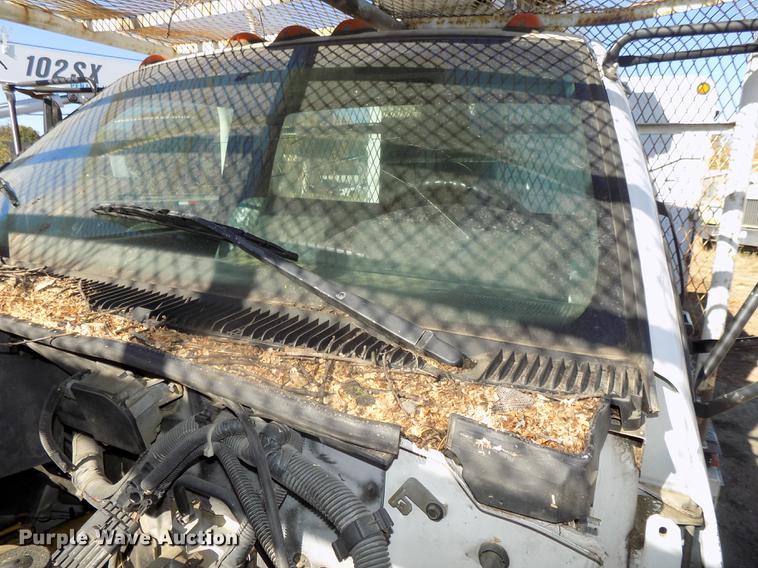 image for item DB8515 1997 GMC C7500 bucket truck