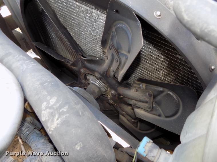 image for item DB8515 1997 GMC C7500 bucket truck