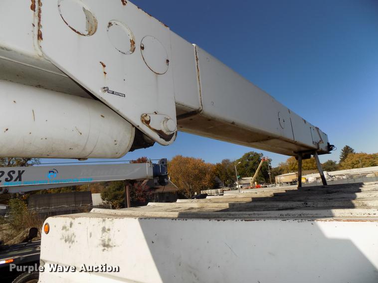 image for item DB8515 1997 GMC C7500 bucket truck