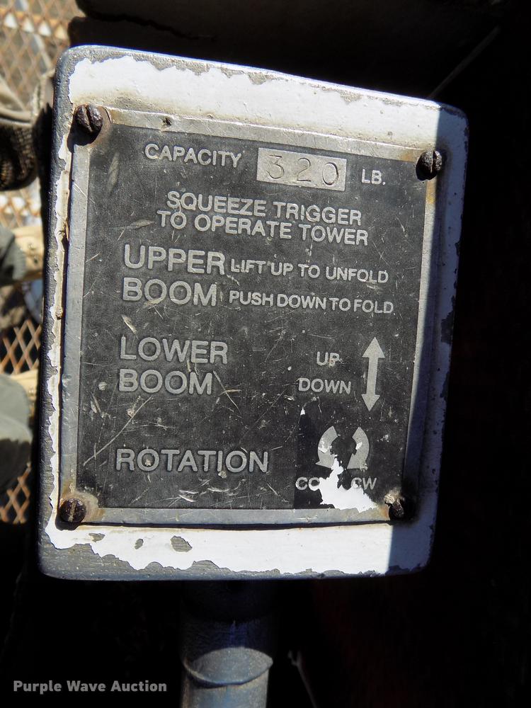 image for item DB8515 1997 GMC C7500 bucket truck