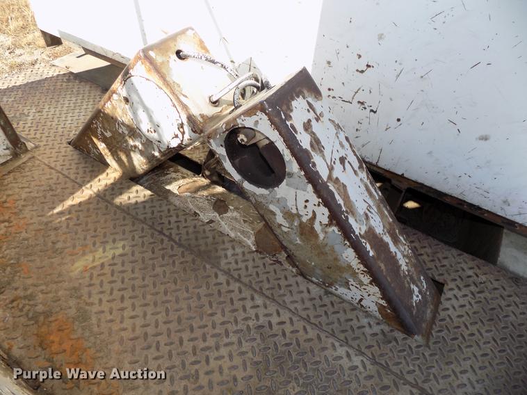 image for item DB8515 1997 GMC C7500 bucket truck