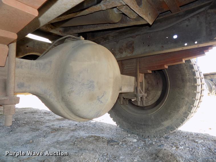 image for item DB8515 1997 GMC C7500 bucket truck