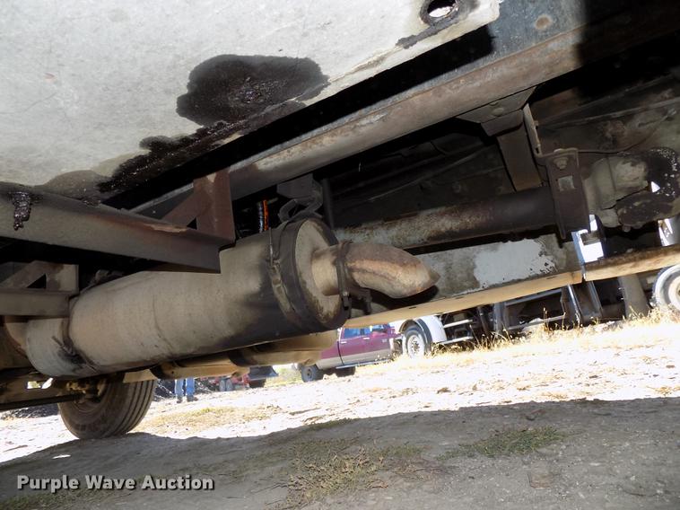 image for item DB8515 1997 GMC C7500 bucket truck