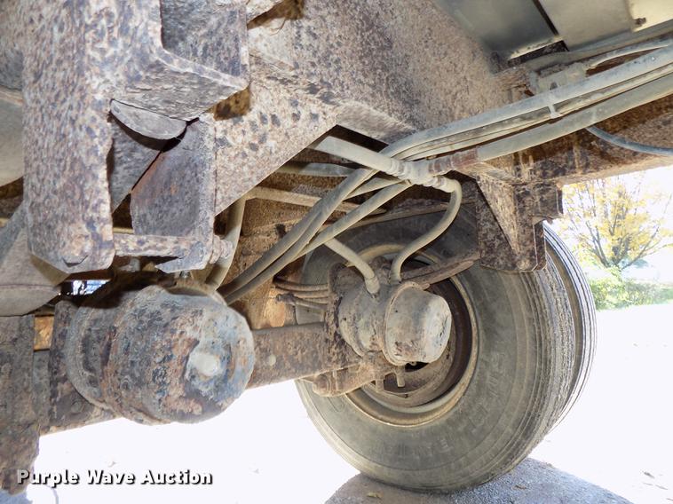 image for item DB8525 1985 Raven end dump pup trailer