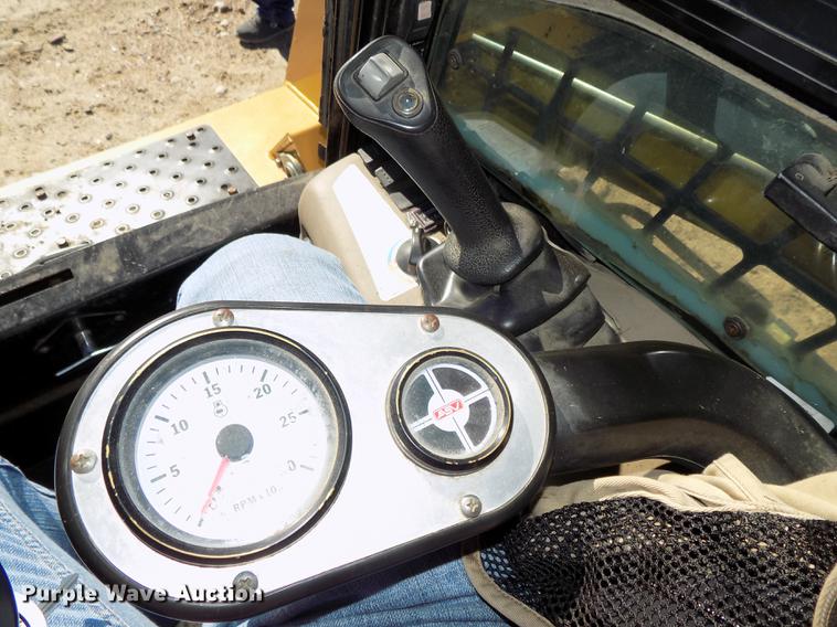 image for item DB8527 2006 ASV SR-70 skid steer