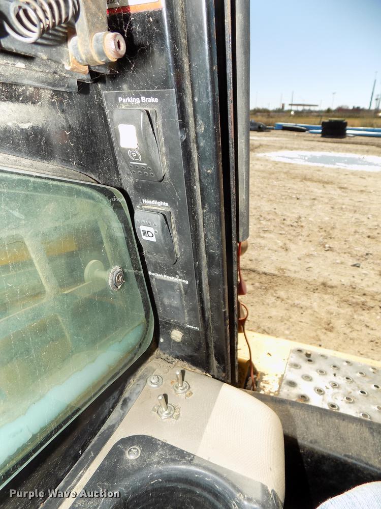 image for item DB8527 2006 ASV SR-70 skid steer