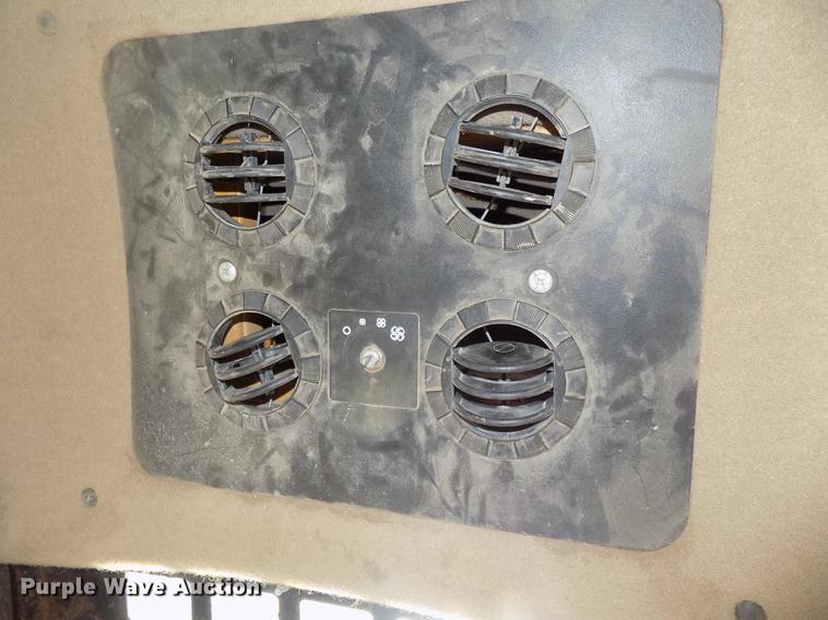 image for item DB8527 2006 ASV SR-70 skid steer