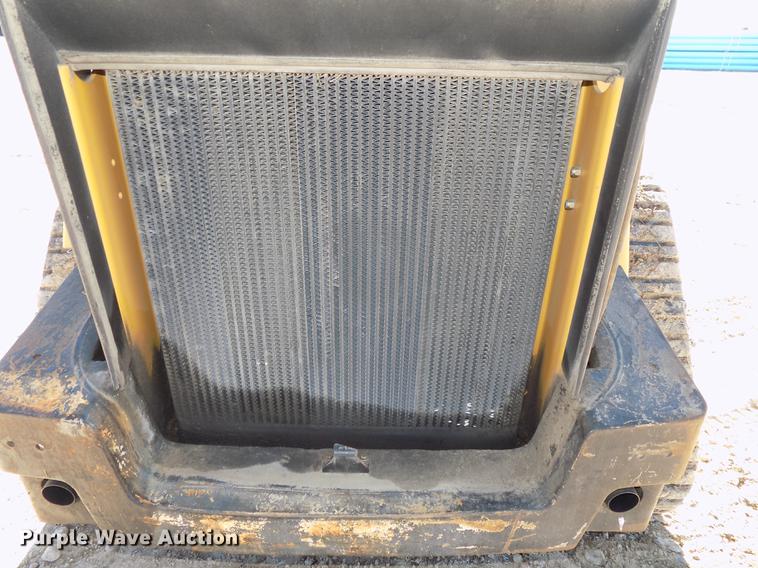 image for item DB8527 2006 ASV SR-70 skid steer