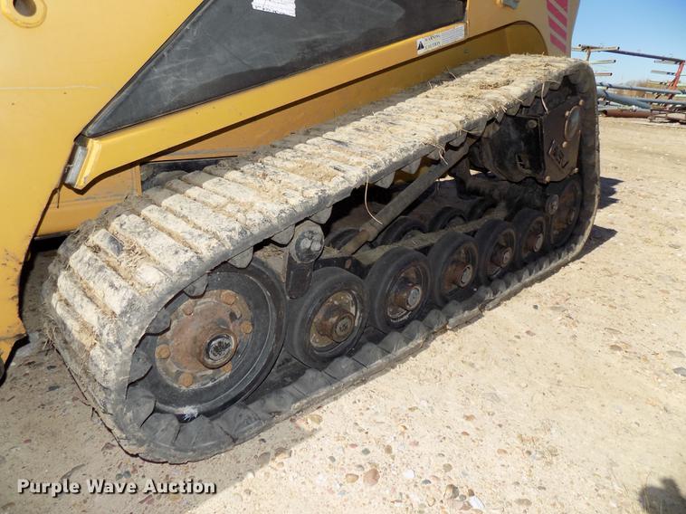 image for item DB8527 2006 ASV SR-70 skid steer