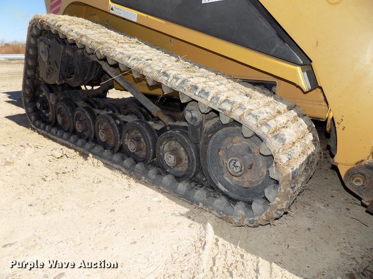 image for item DB8527 2006 ASV SR-70 skid steer