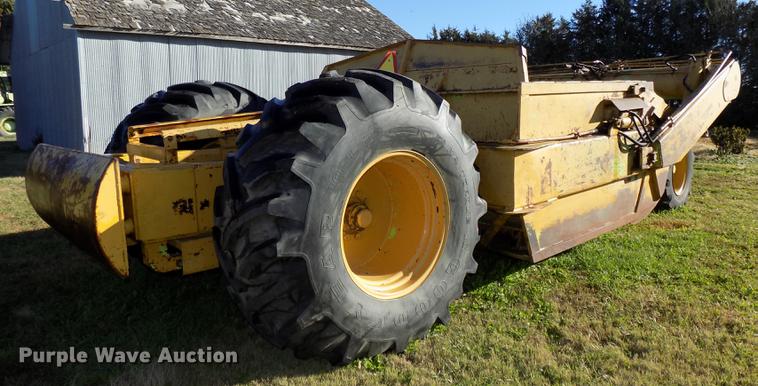 image for item DB8532 Steiger scraper