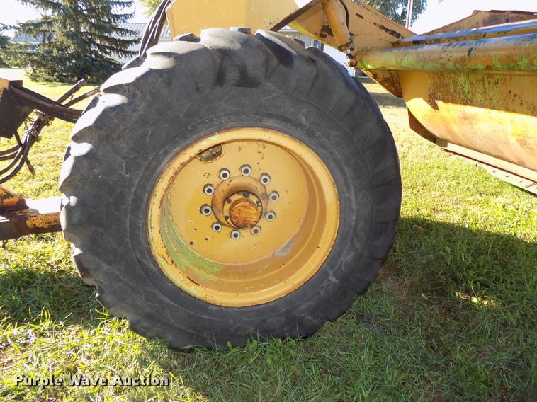 image for item DB8532 Steiger scraper